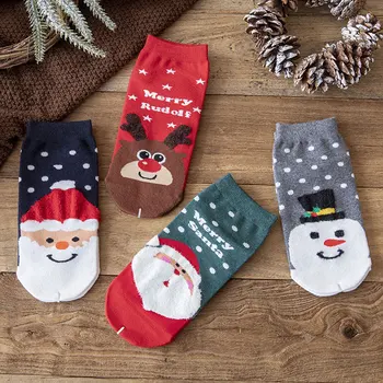 4 Пары Осенне-зимних Рождественских женских носков-лодочек с милым рисунком Санта-Клауса, Снеговика, Лося, Каваи, короткие носки до щиколотки