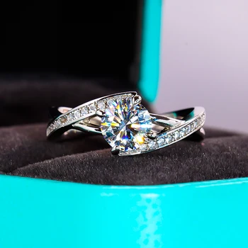 Новое кольцо с муассанитом в 1 карат из стерлингового серебра S925 пробы с платиновым покрытием Pt950 для женщин, изысканные ювелирные изделия, роскошная супер вспышка