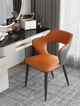 Обеденный стул для взрослых в итальянском стиле современный минималистичный бытовой сетчатый стул с красной кожаной спинкой стул для переговоров стул для приема гостей макияж