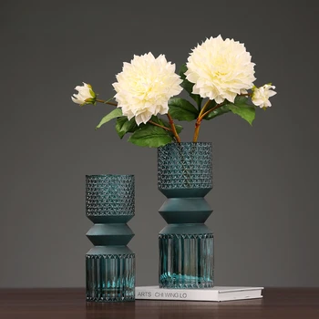 Роскошная стеклянная гидропонная ваза Nordic Mo Landi из стекла современна и проста.